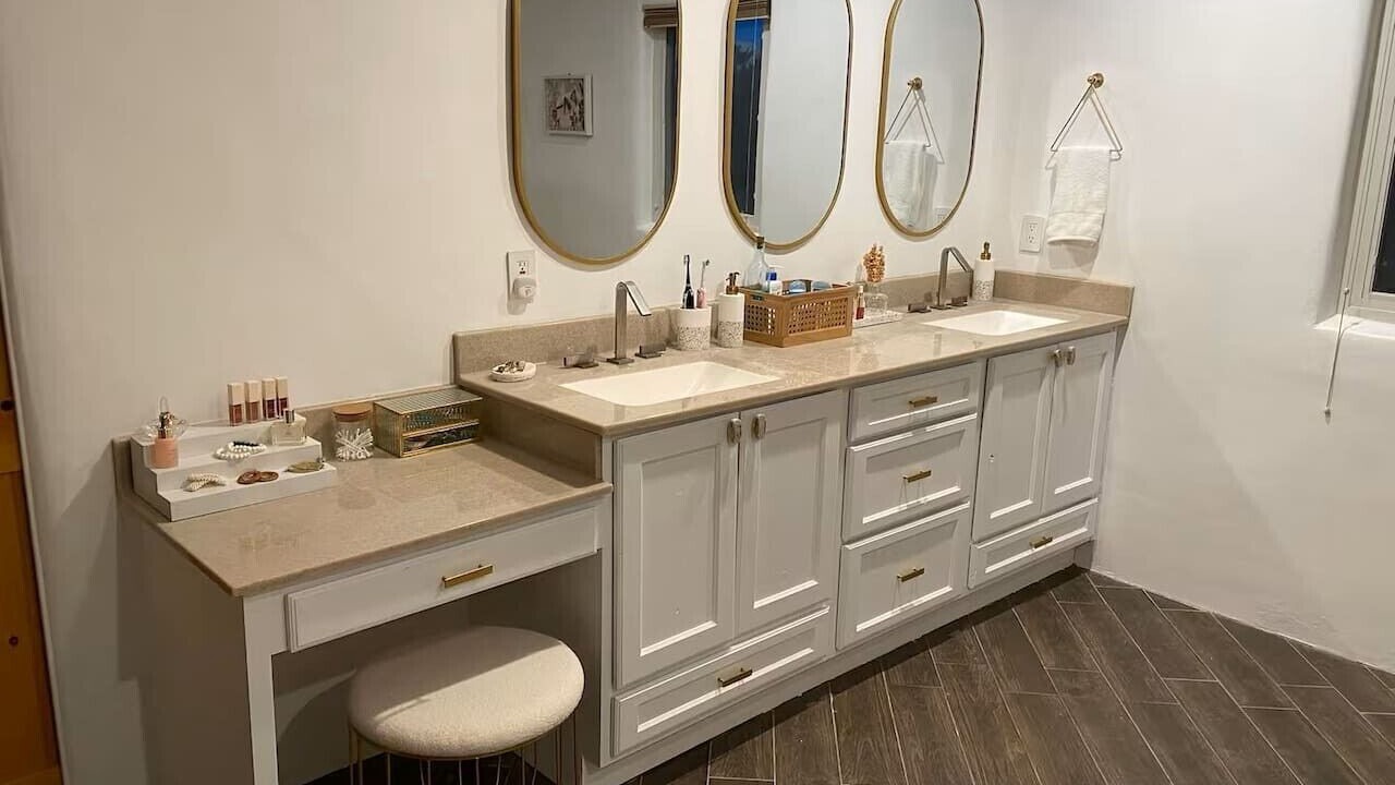 Photo of Bathroom in Canoncito
