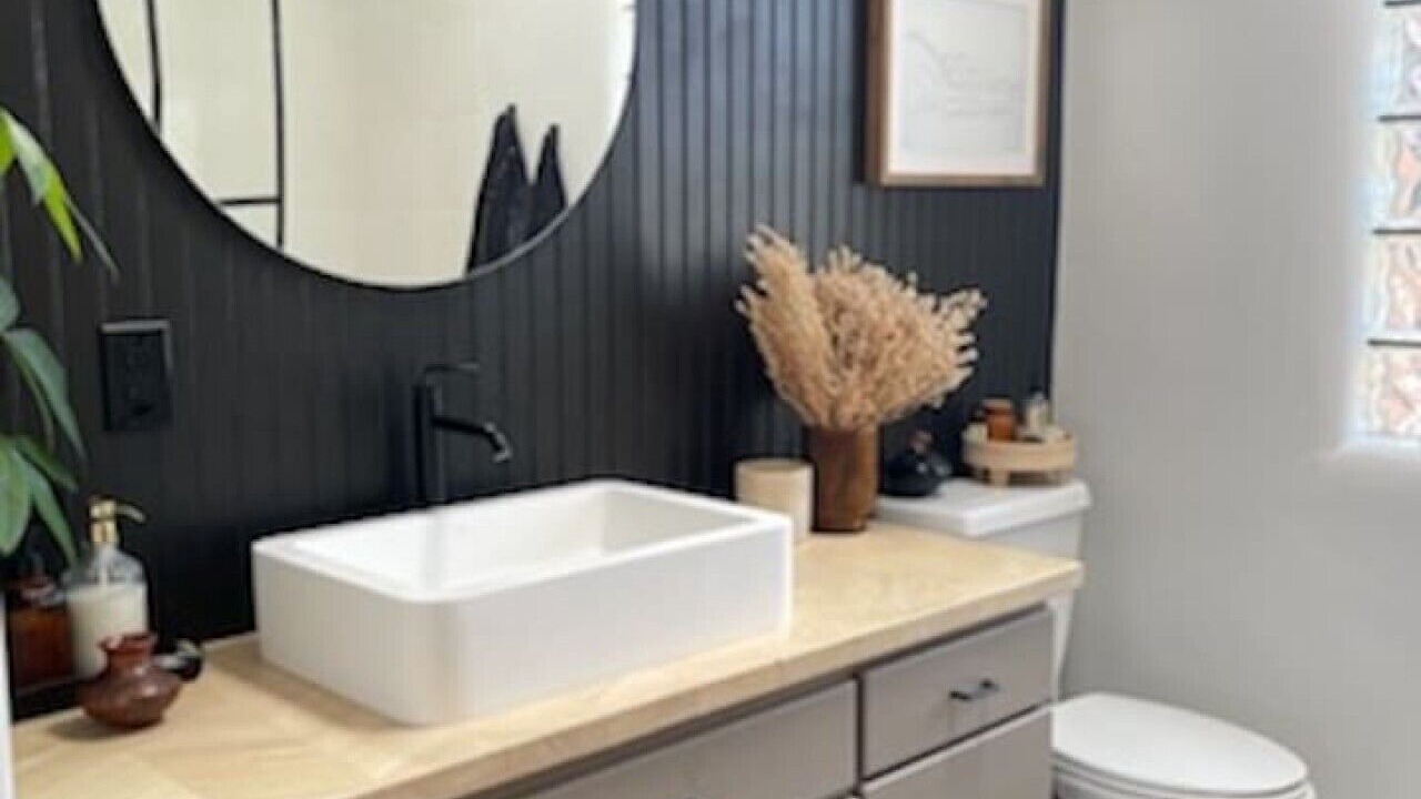 Photo of Bathroom in Canoncito