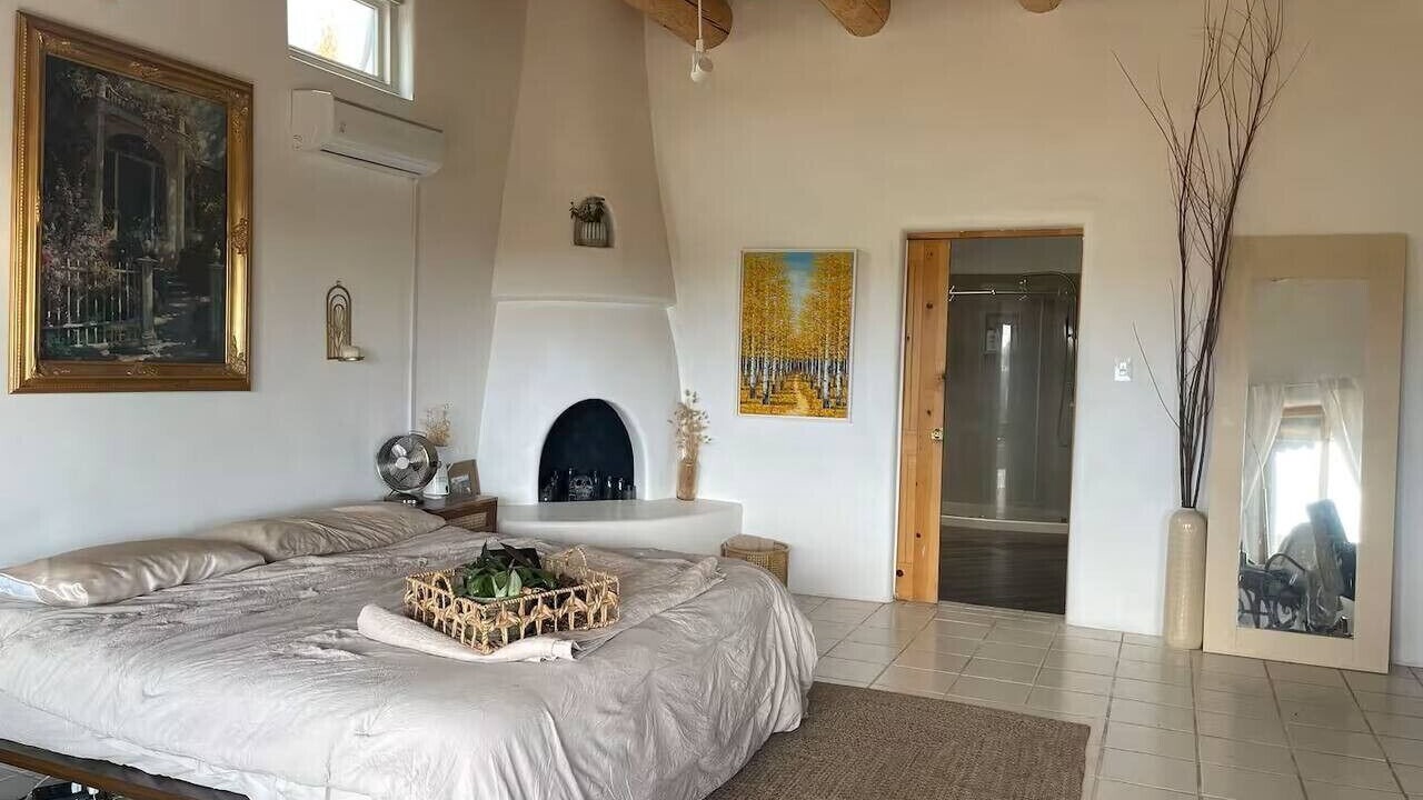 Photo of Bedroom in Canoncito
