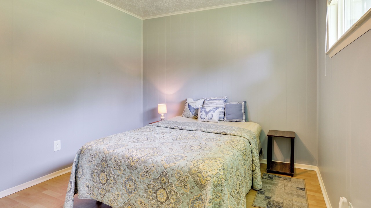Photo of Bedroom in Votaw