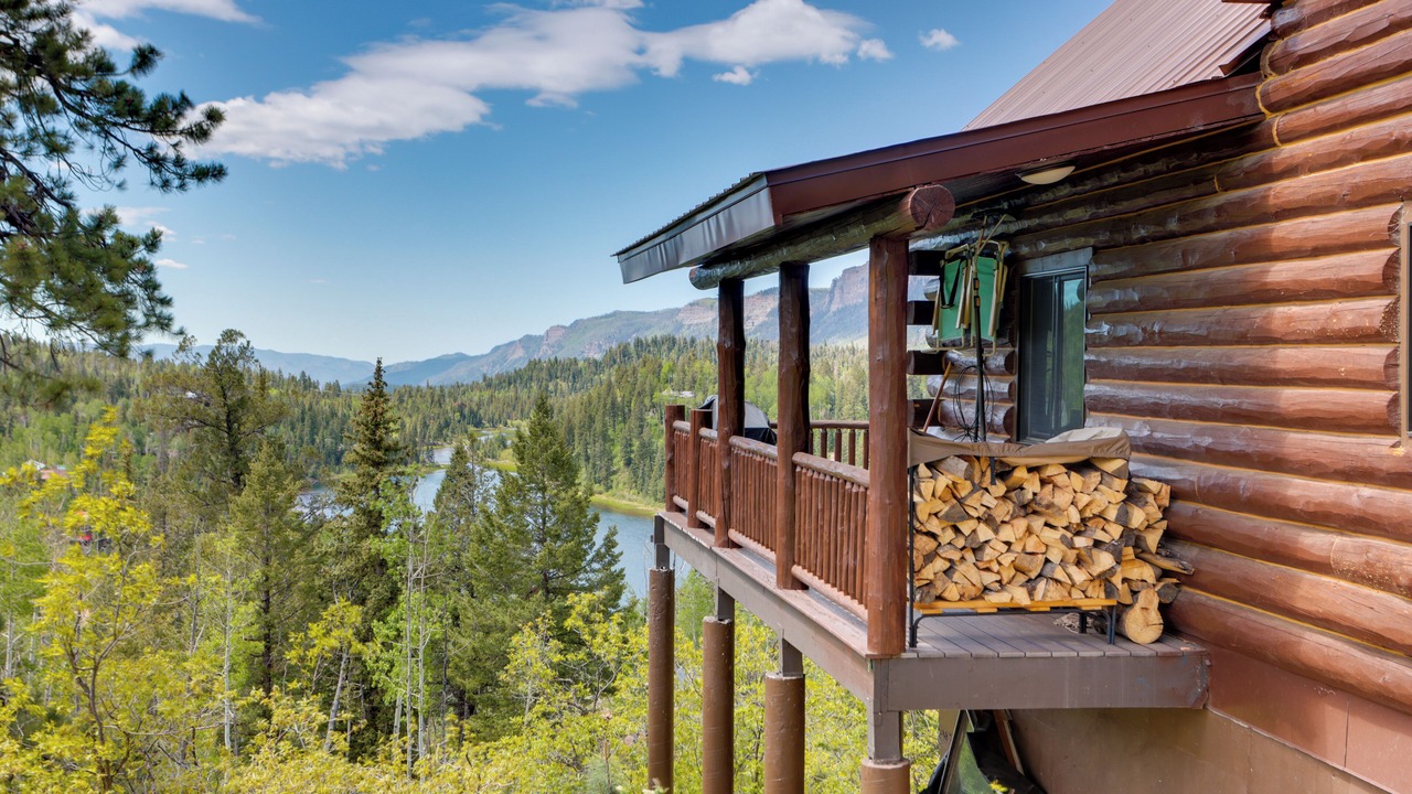 Photo of Outdoor in Columbine Lake