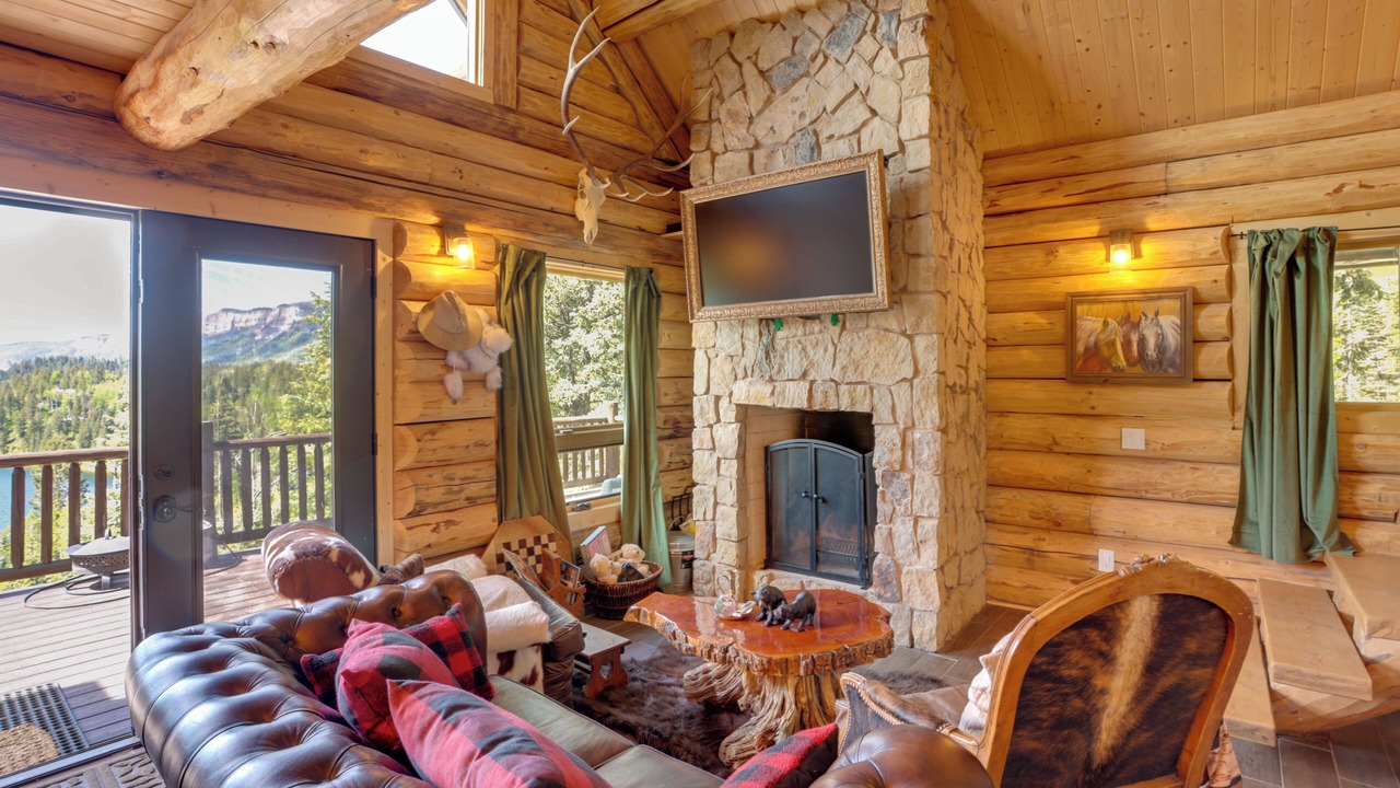 Photo of Bedroom in Columbine Lake