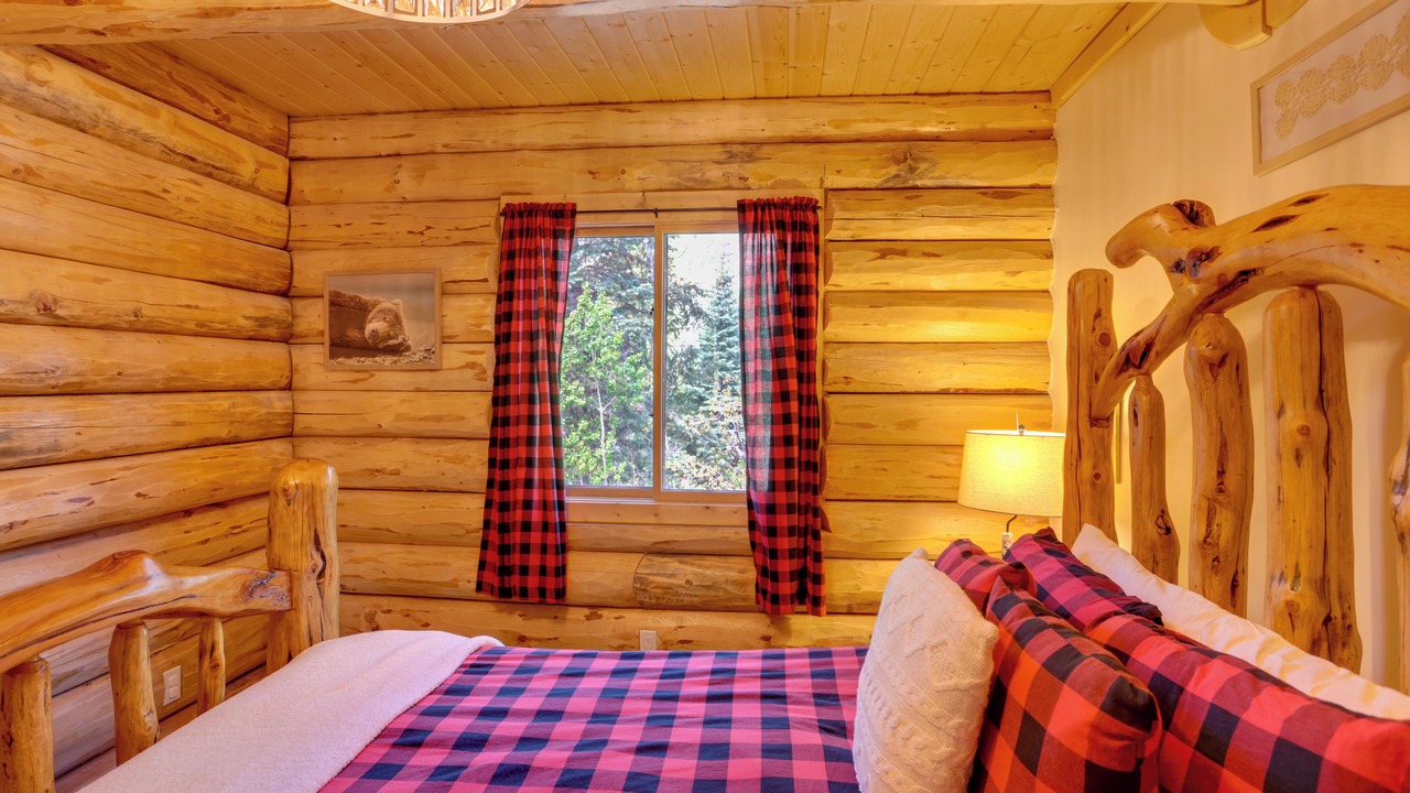 Photo of Bedroom in Columbine Lake