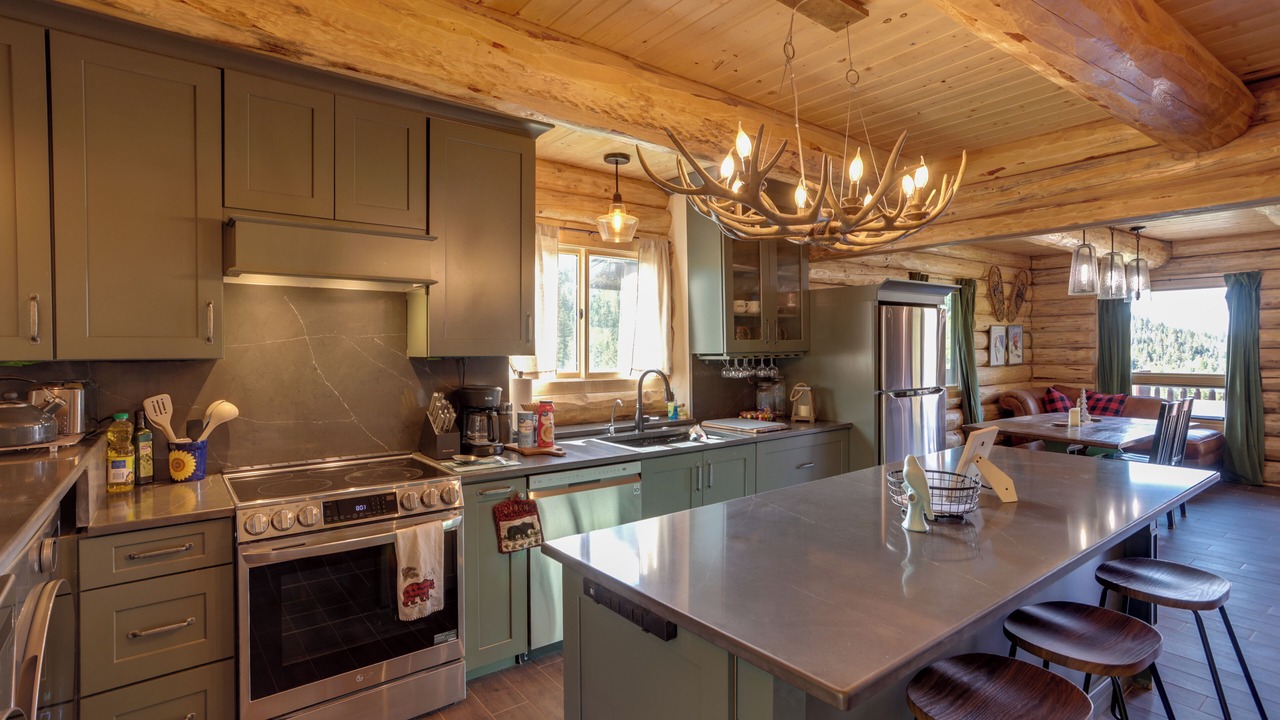 Photo of Kitchen in Columbine Lake