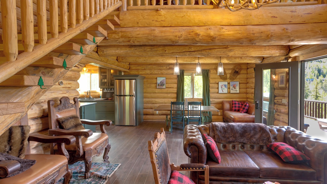 Photo of Livingroom in Columbine Lake
