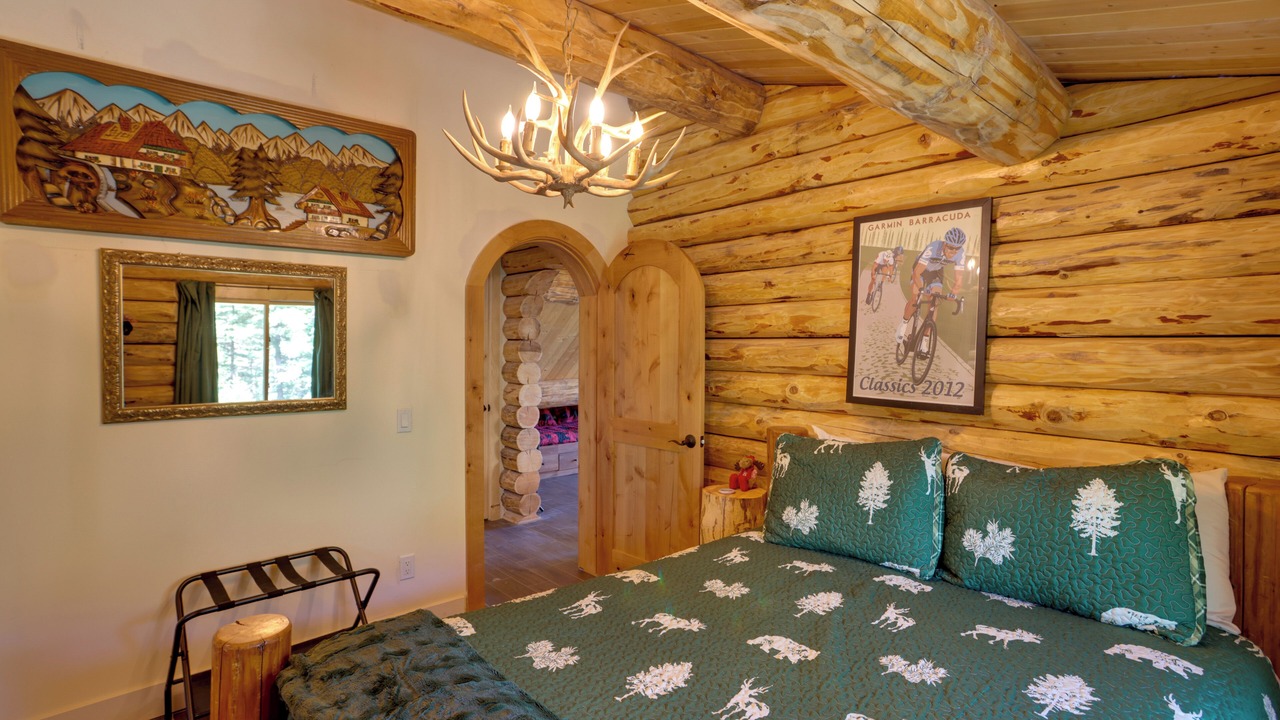 Photo of Bedroom in Columbine Lake