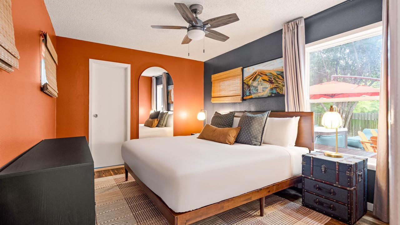 Photo of Bedroom in North University