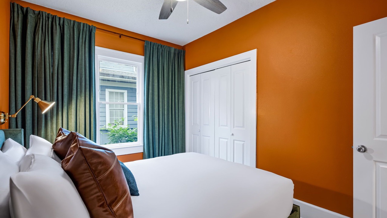 Photo of Bedroom in North University