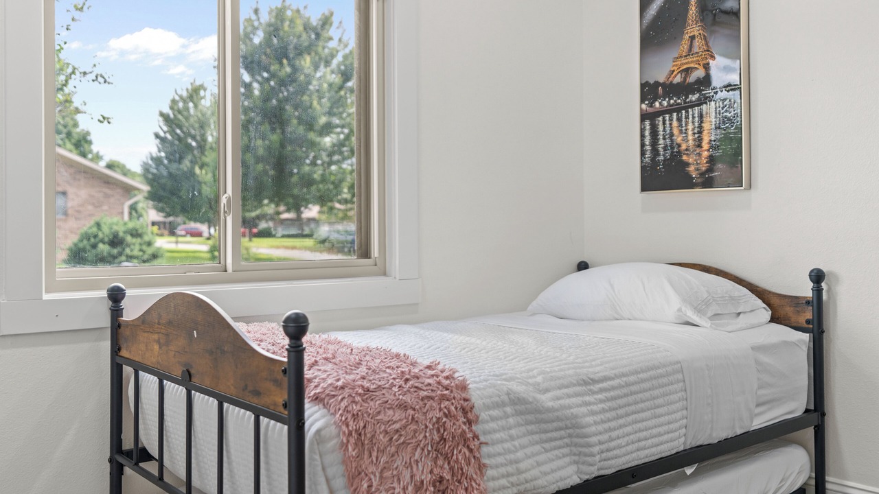Photo of Bedroom in Springfield