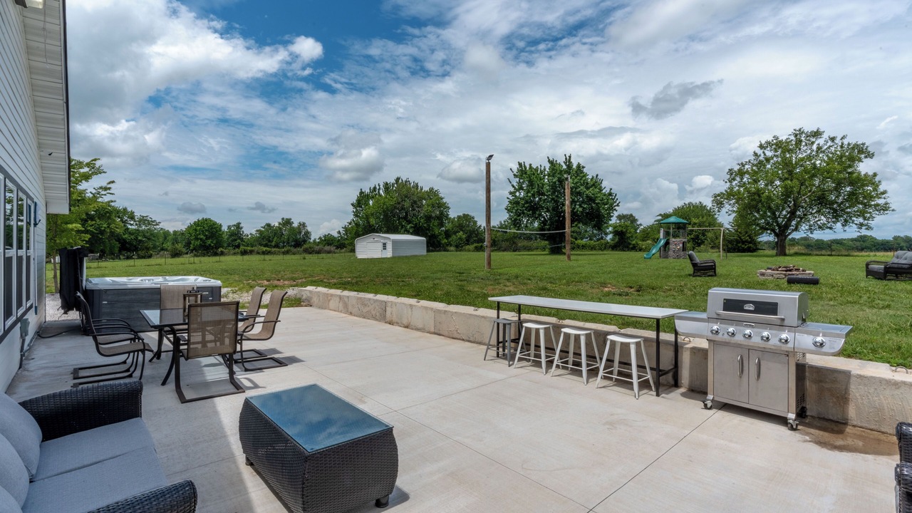 Photo of Outdoor in Springfield
