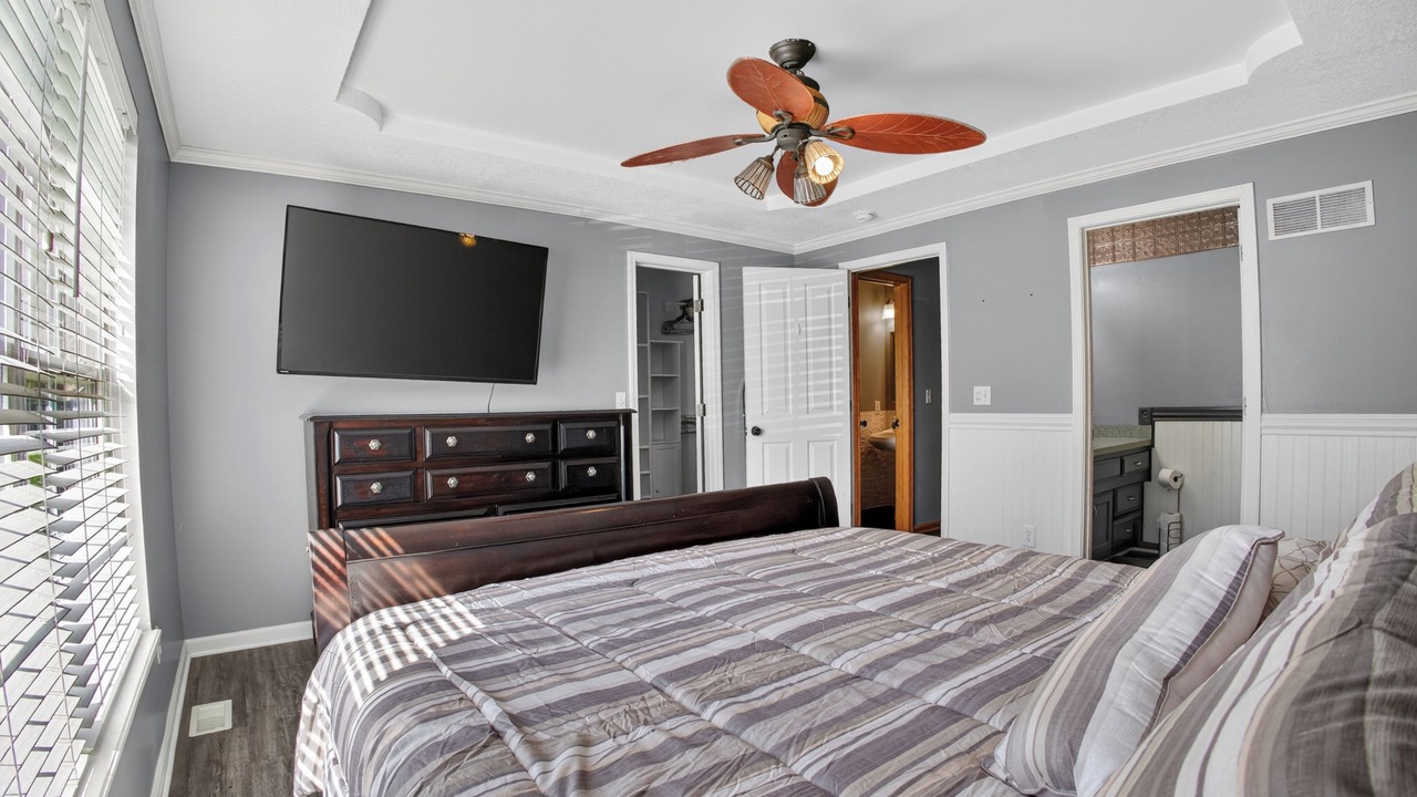Photo of Bedroom in Greenwood