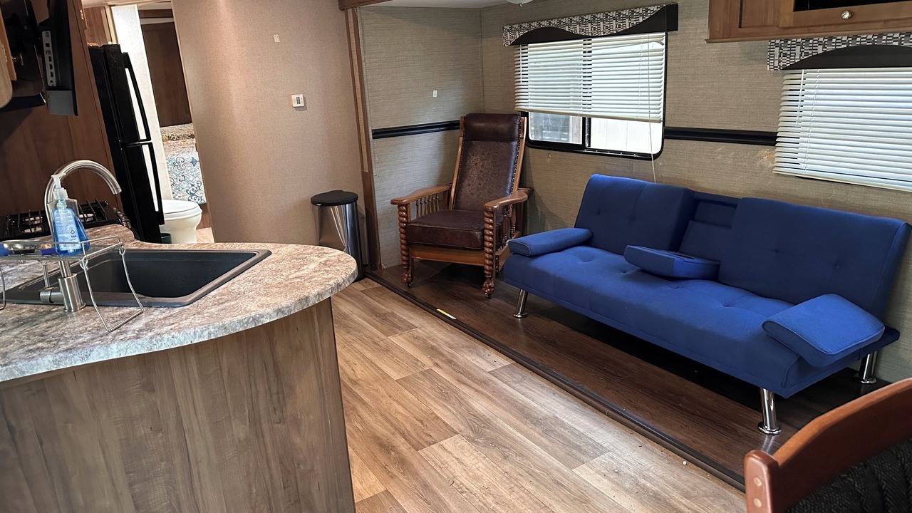 Photo of Livingroom in Lake Whitney