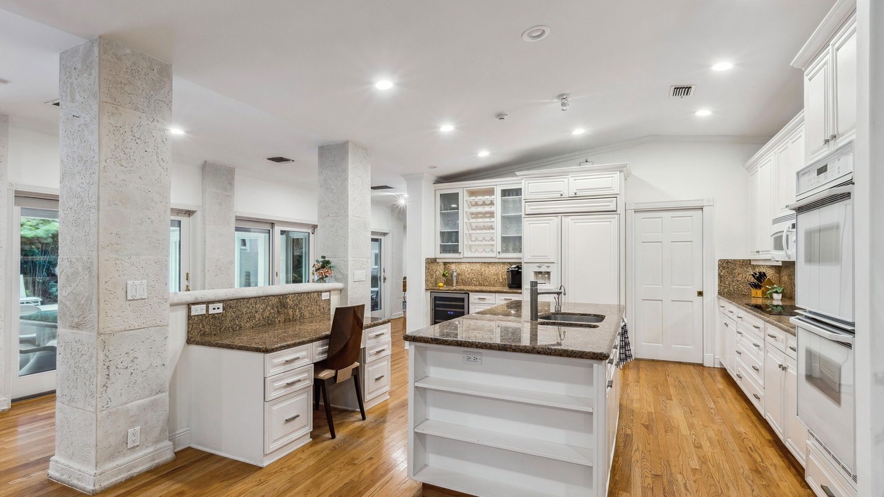 Photo of Kitchen in Birch Park Finger Streets