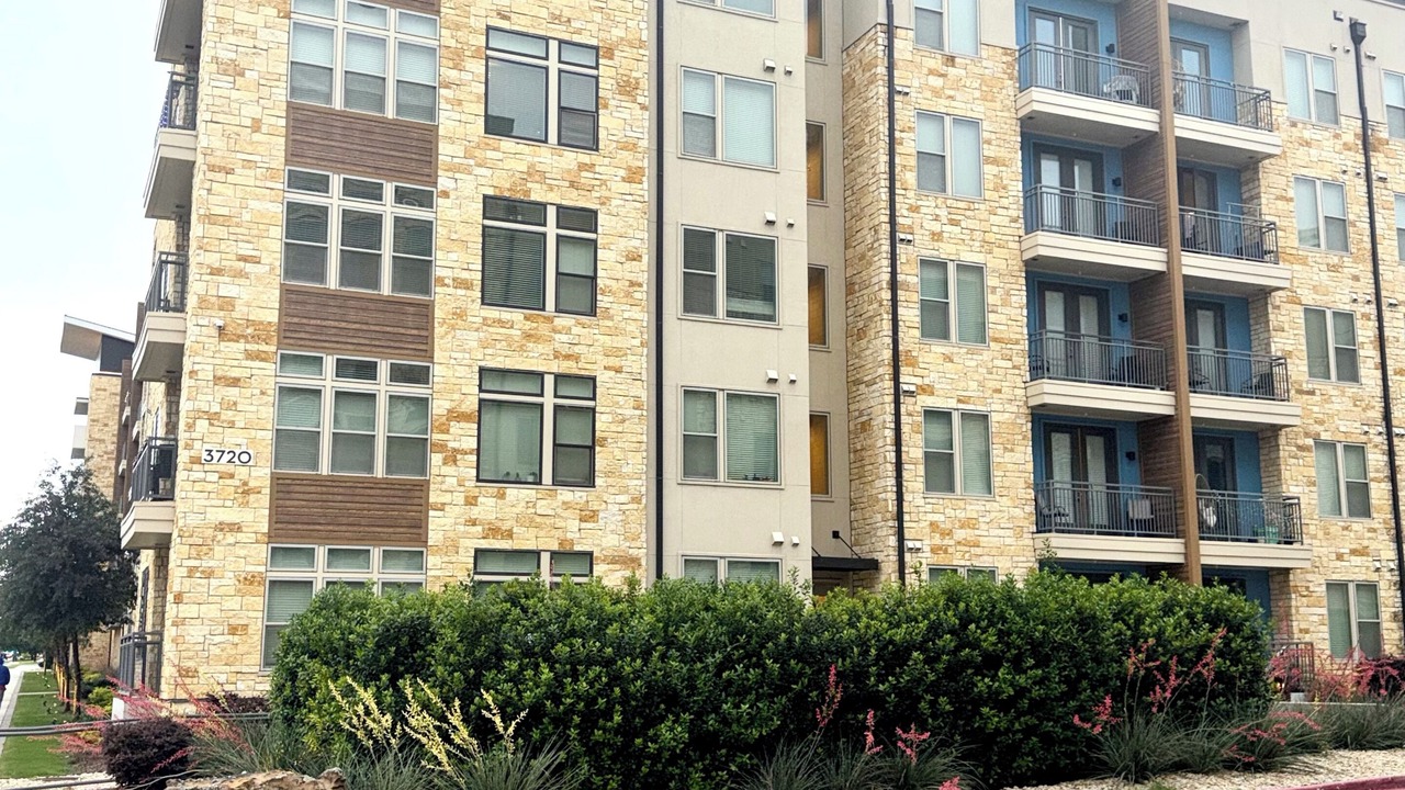 Photo of Outdoor in Addison