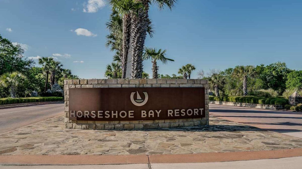 Photo of Others in Horseshoe Bay
