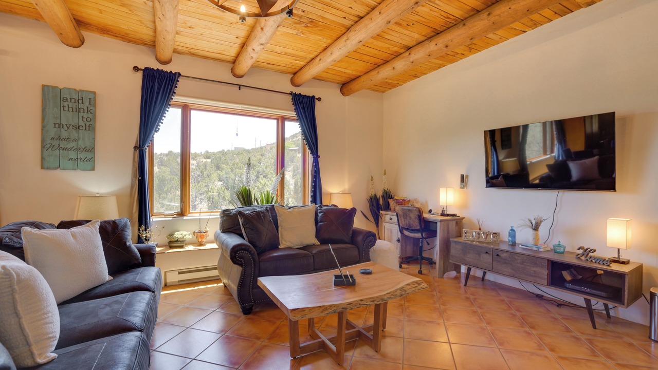 Photo of Bedroom in Canoncito