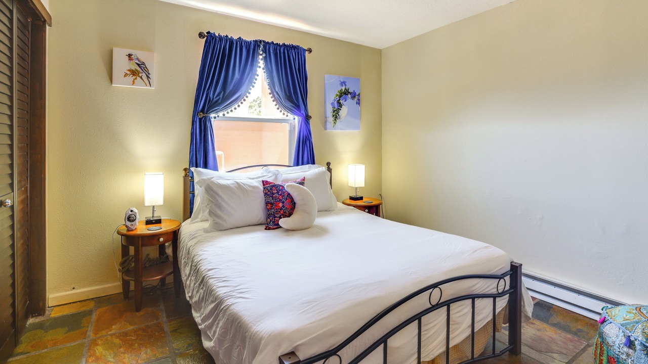 Photo of Bedroom in Canoncito