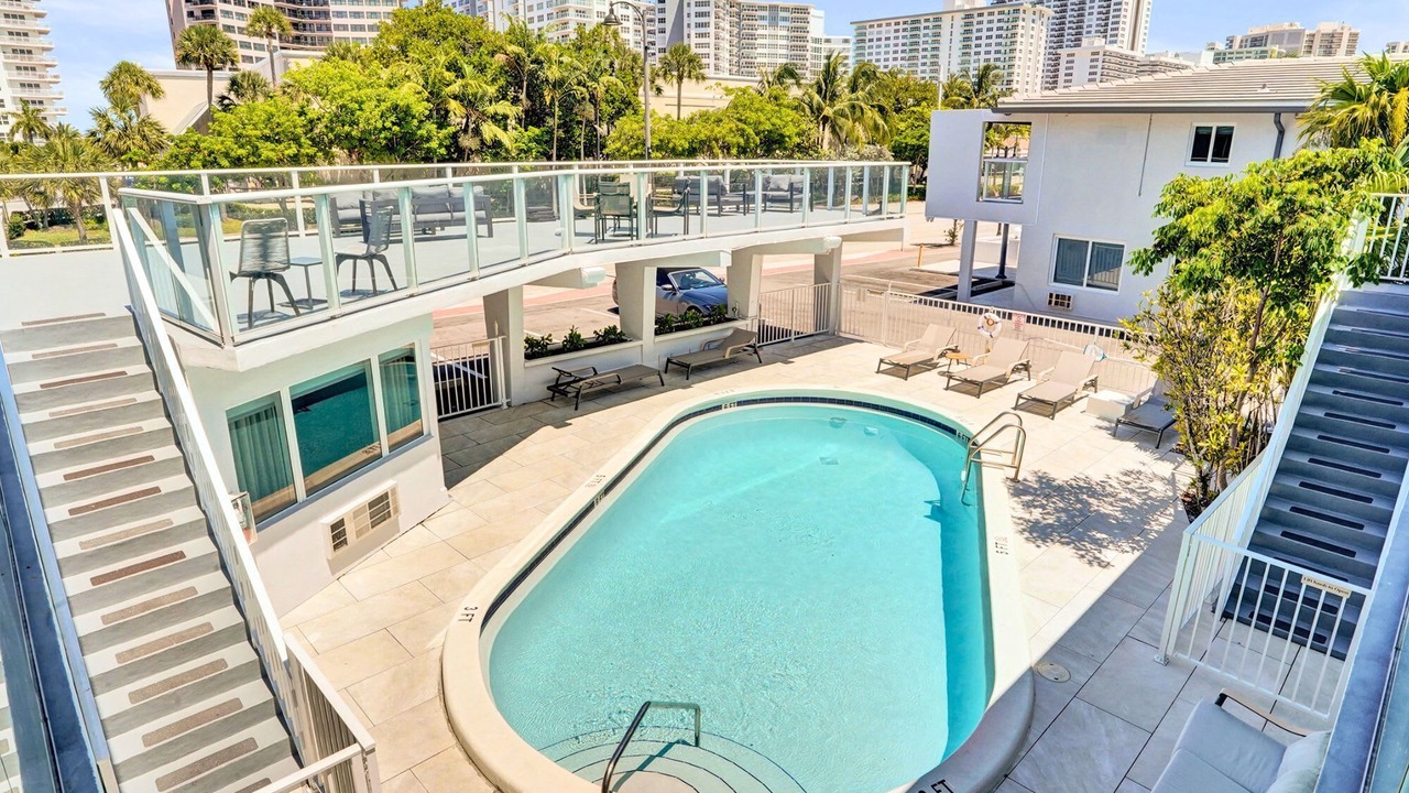 Photo of Outdoor in Galt Mile