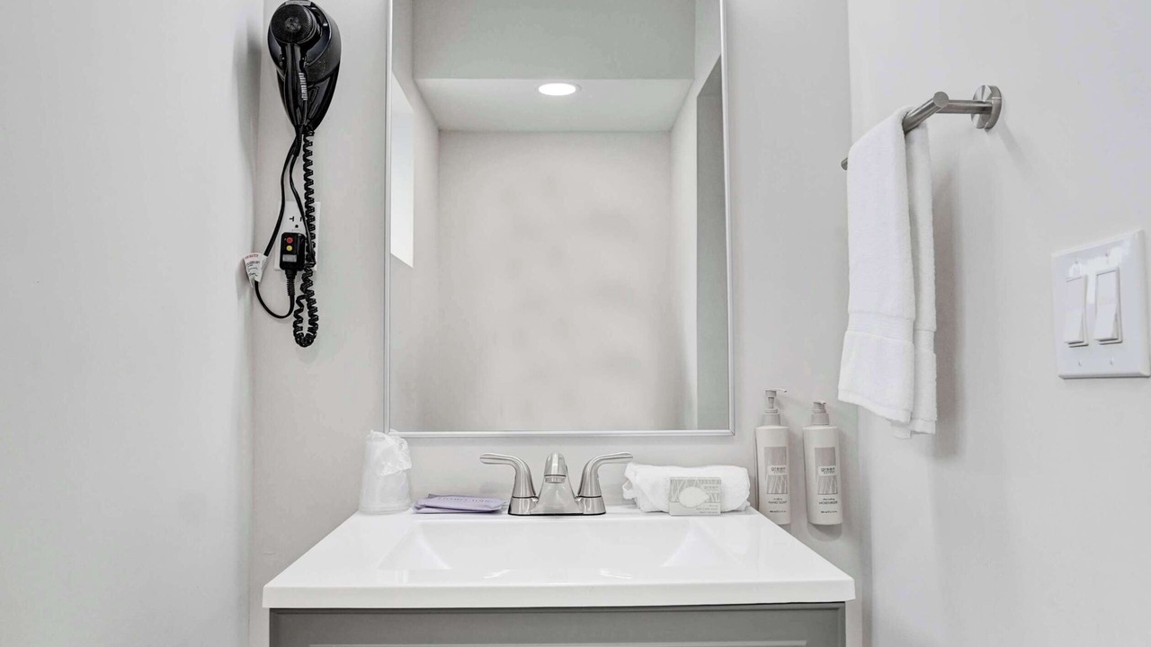 Photo of Bathroom in Galt Mile