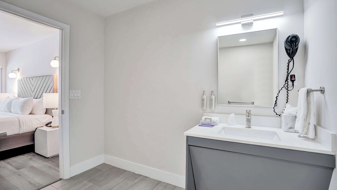 Photo of Bathroom in Galt Mile