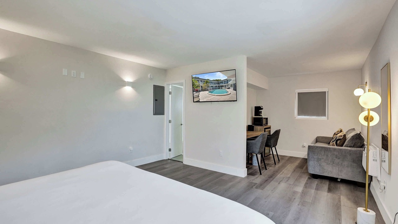 Photo of Bedroom in Galt Mile