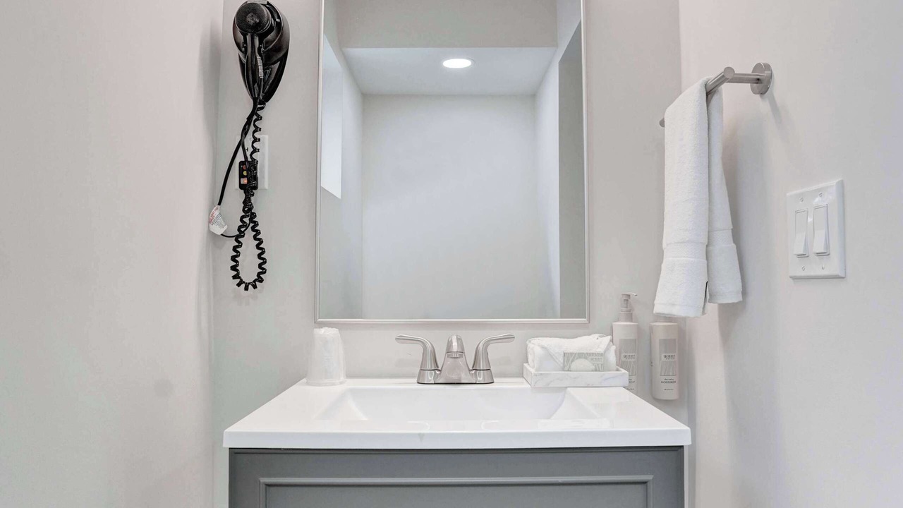 Photo of Bathroom in Galt Mile