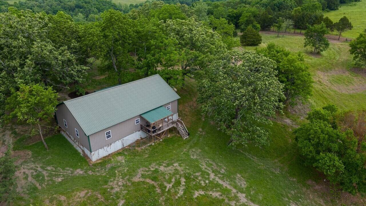 Photo of Outdoor in Walnut Shade