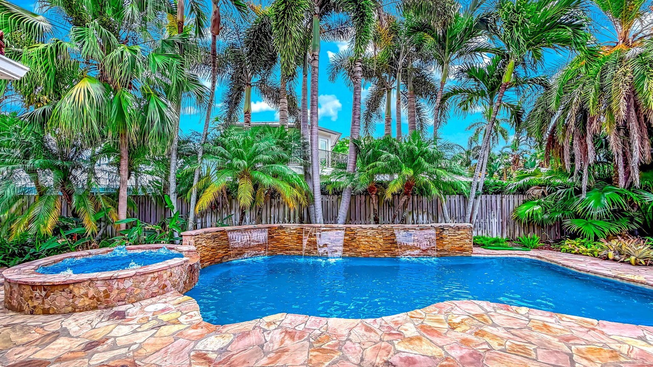 Photo of Outdoor in Coral Ridge