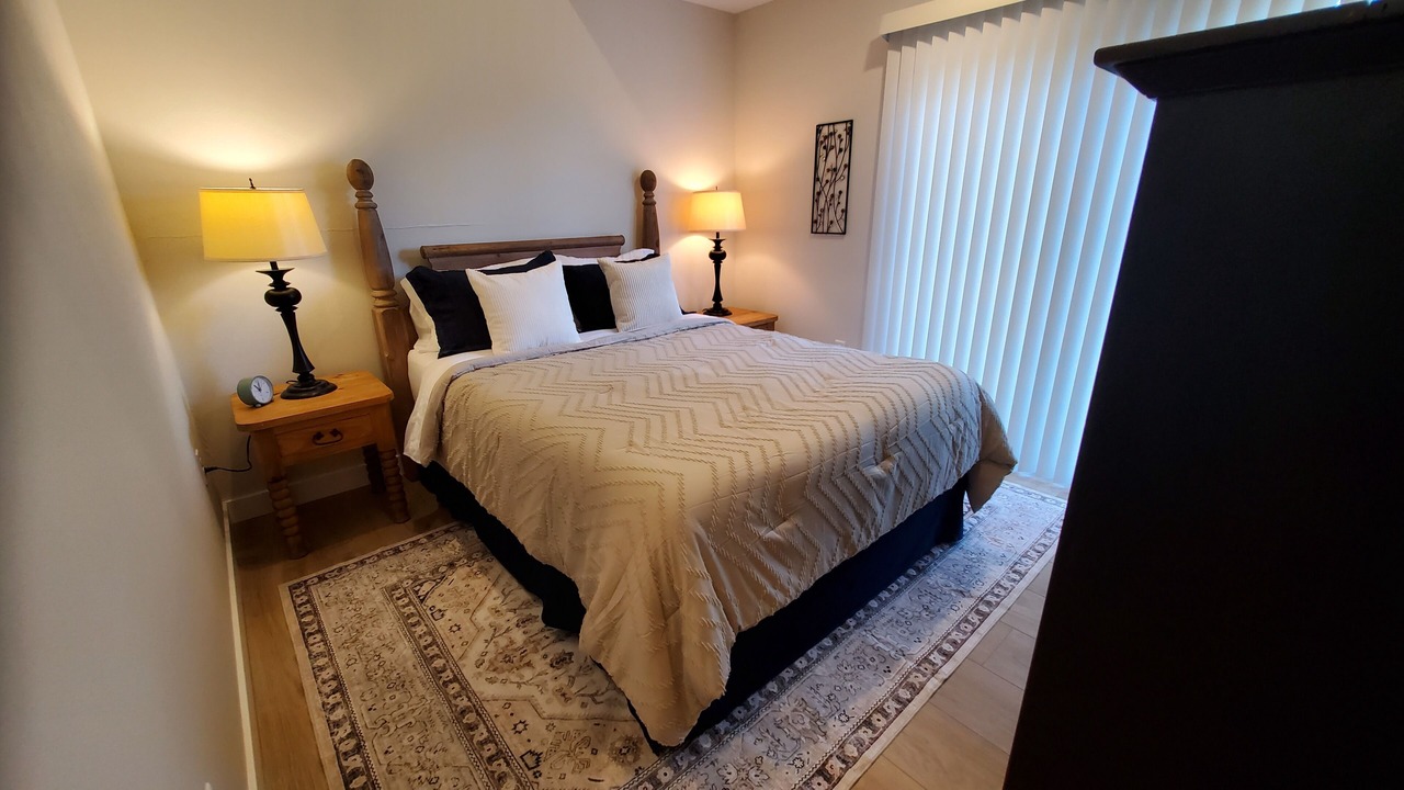 Photo of Bedroom in Pittsburg