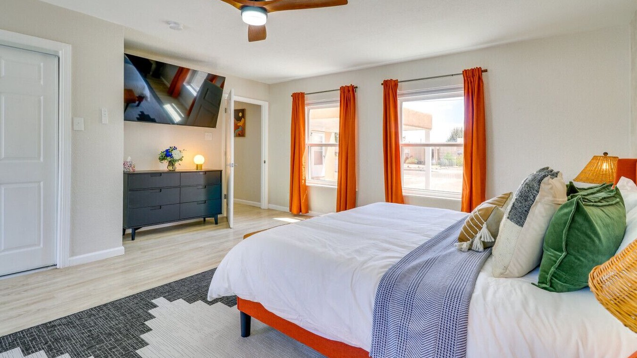 Photo of Bedroom in Near North Valley