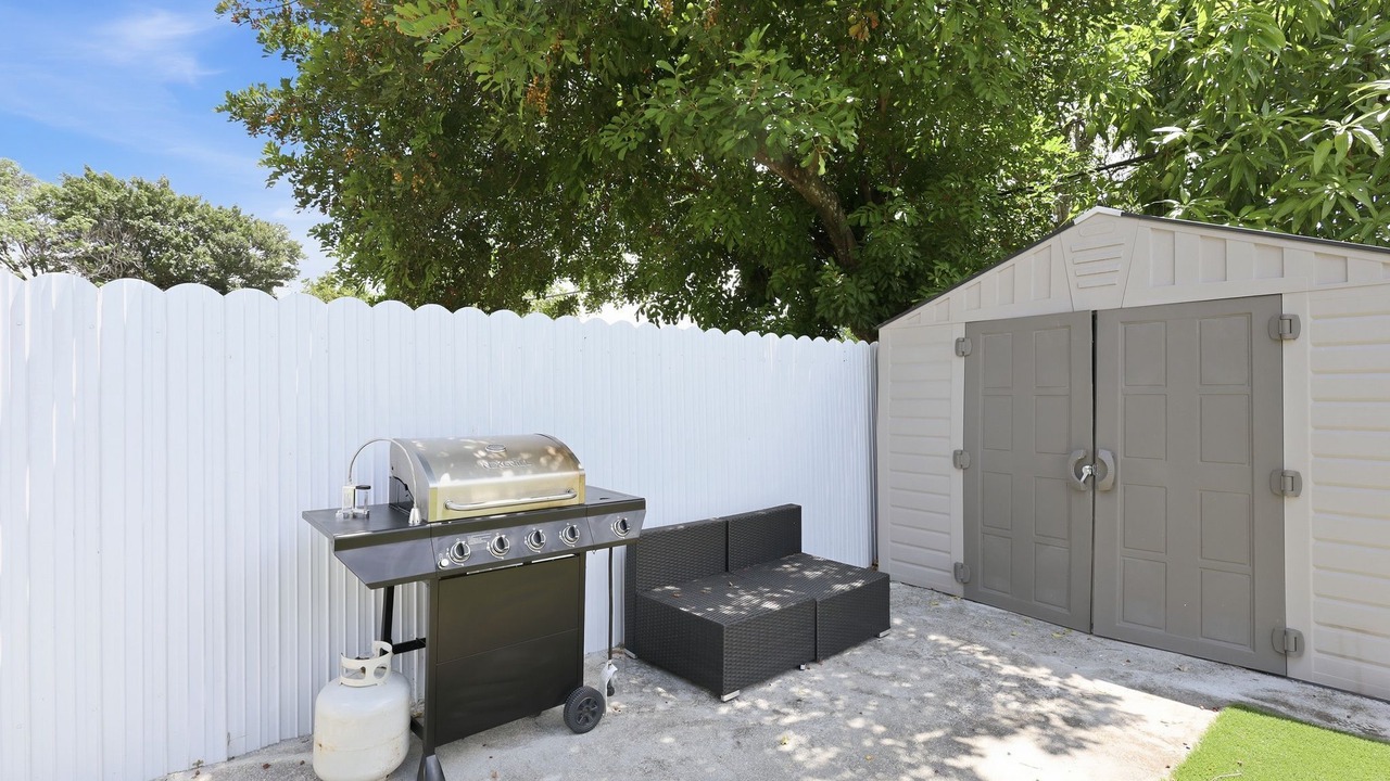 Photo of Patio Balcony in Pembroke Pines
