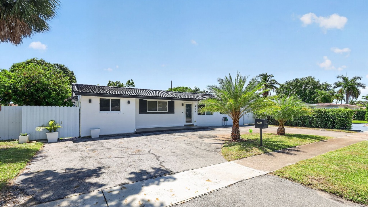 Photo of Outdoor in Pembroke Pines