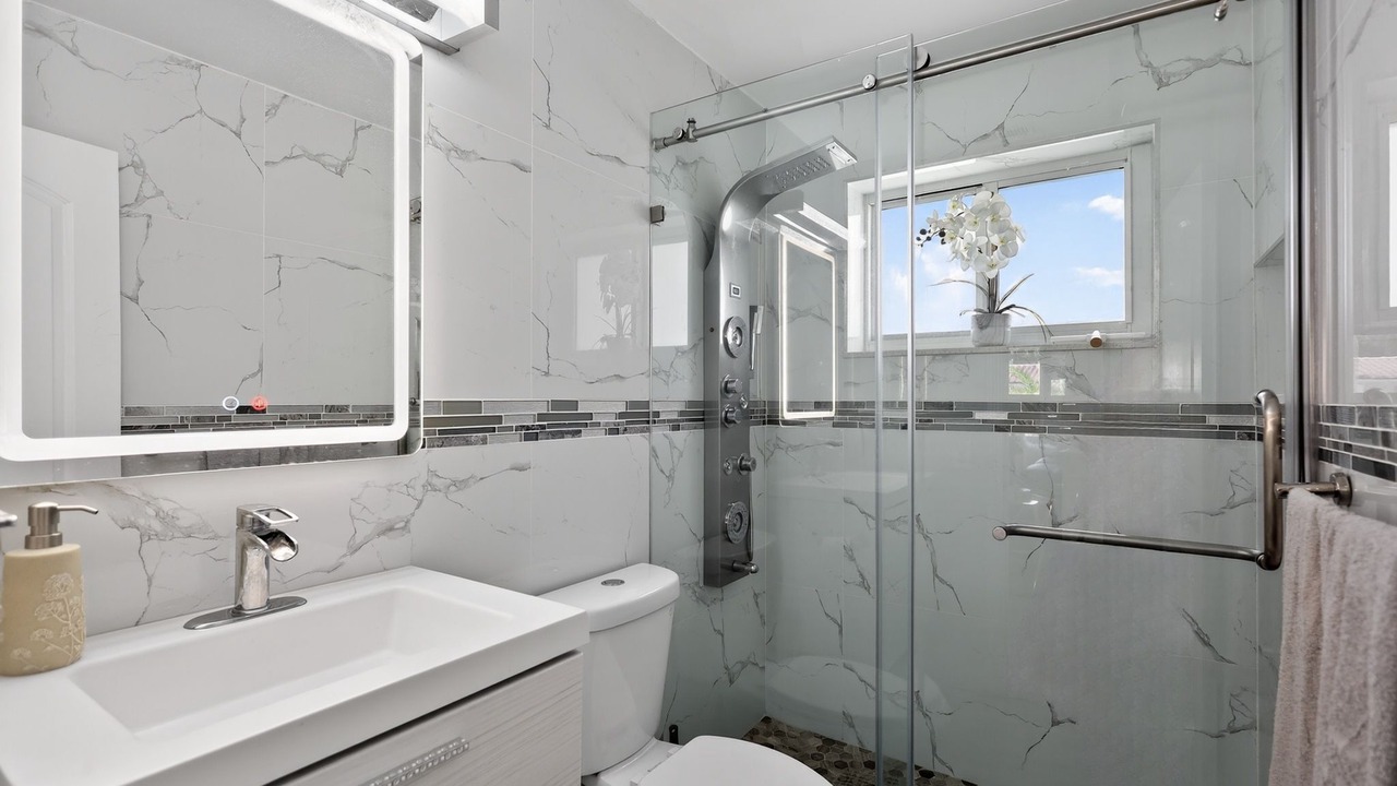Photo of Bathroom in Pembroke Pines