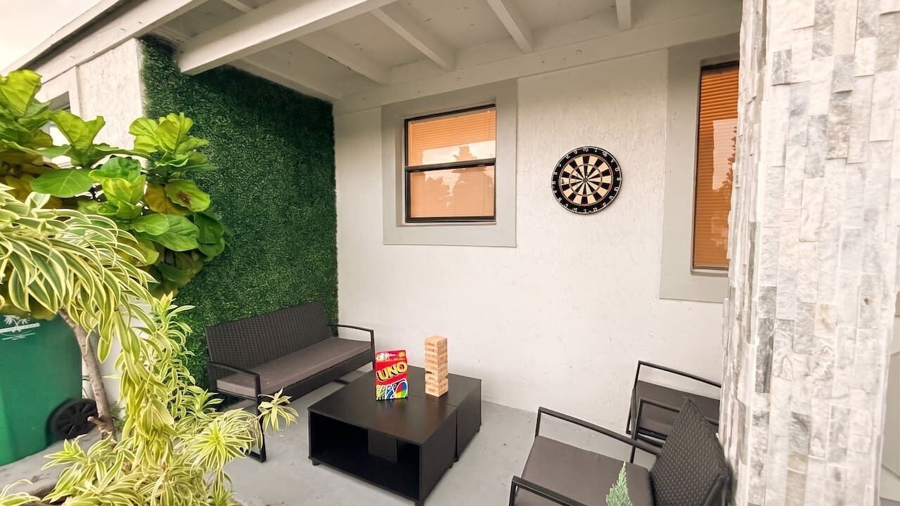 Photo of Patio Balcony in Miramar