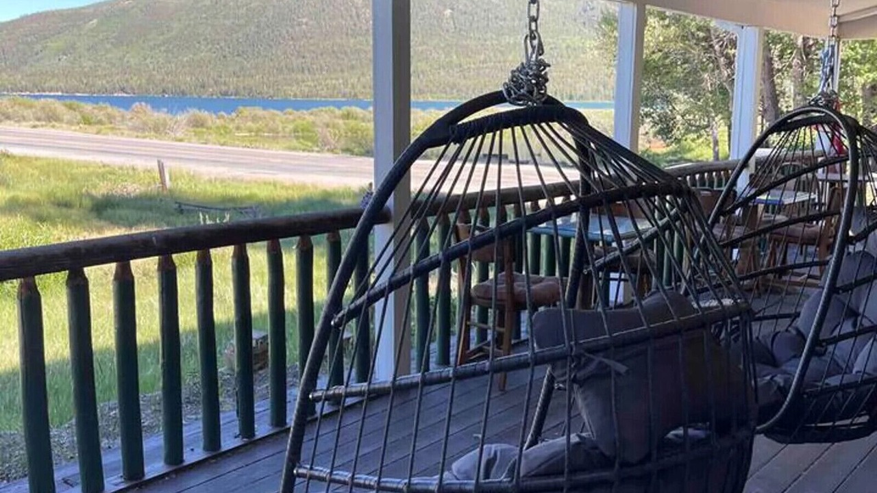 Photo of Patio Balcony in Twin Lakes