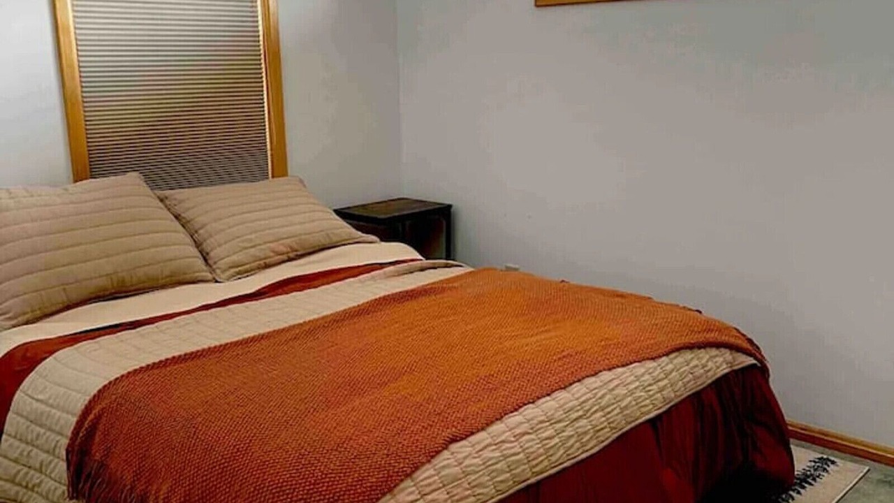 Photo of Bedroom in Twin Lakes