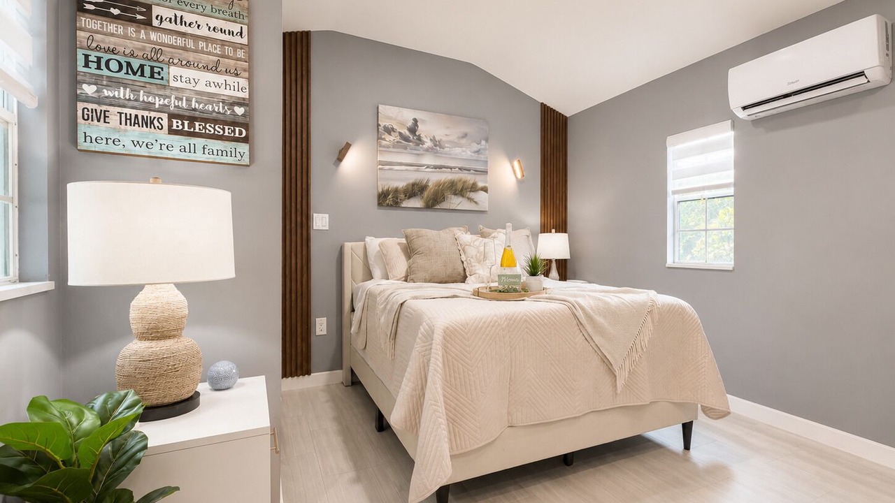 Photo of Bedroom in Miramar