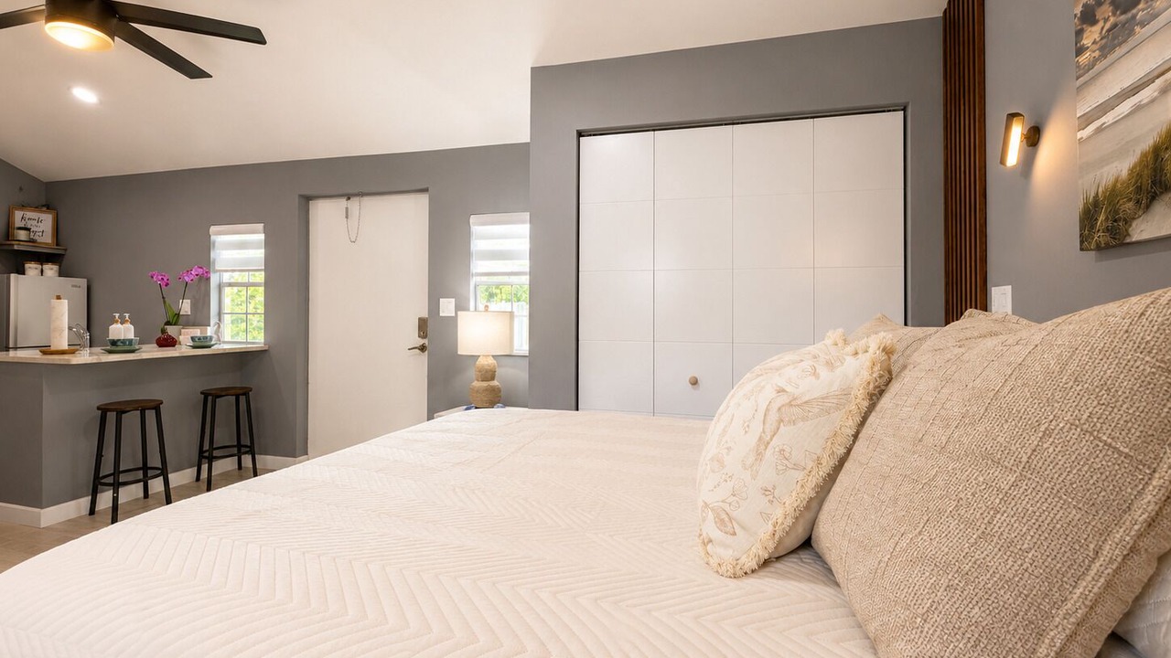 Photo of Bedroom in Miramar