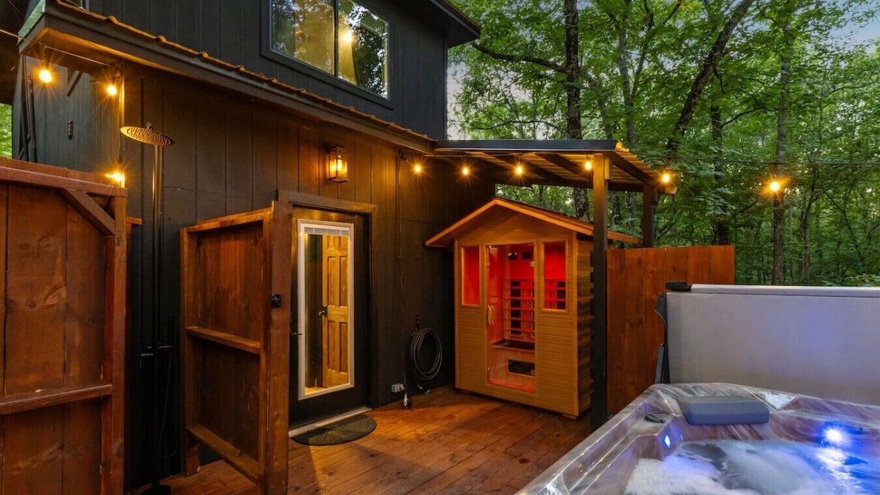 Photo of Patio Balcony in Board Camp