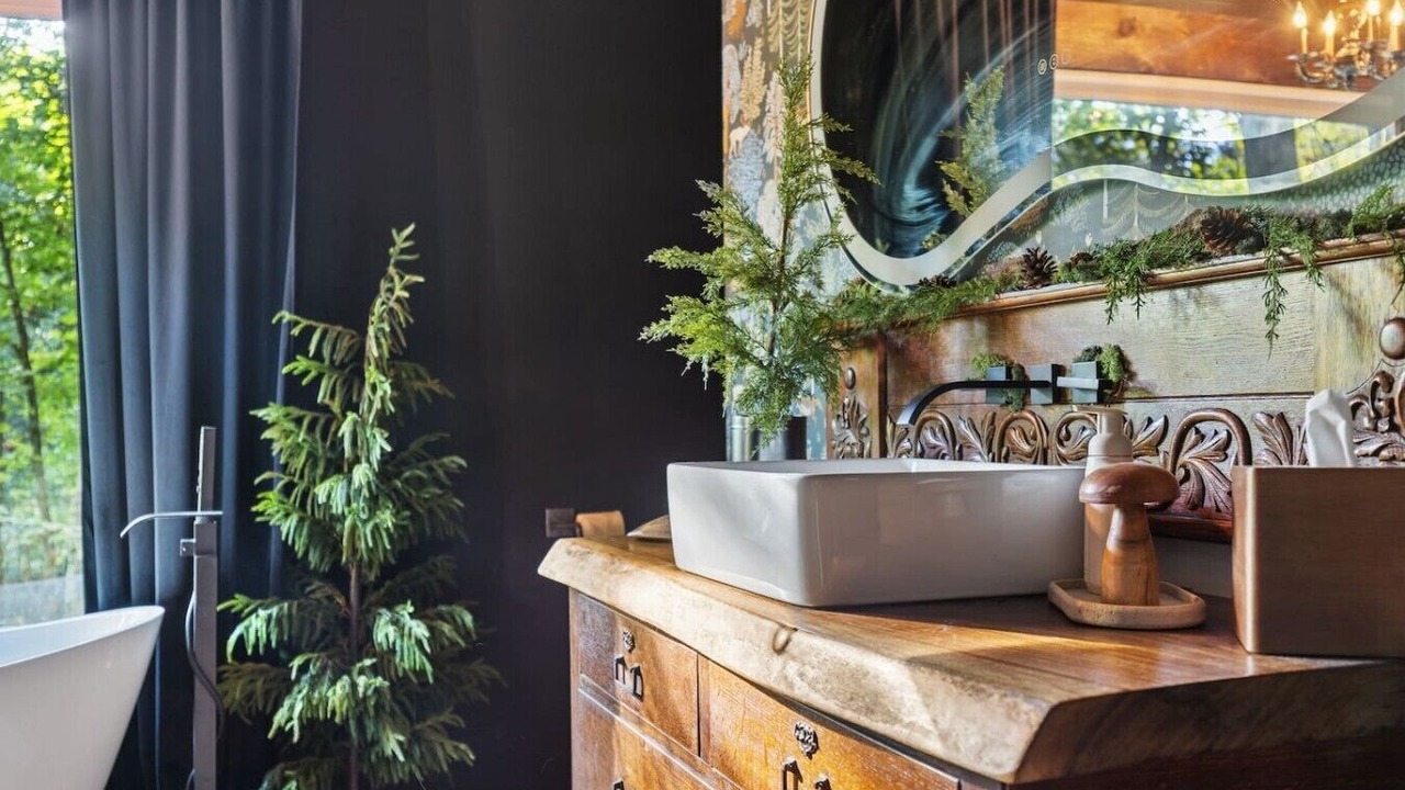 Photo of Bathroom in Board Camp