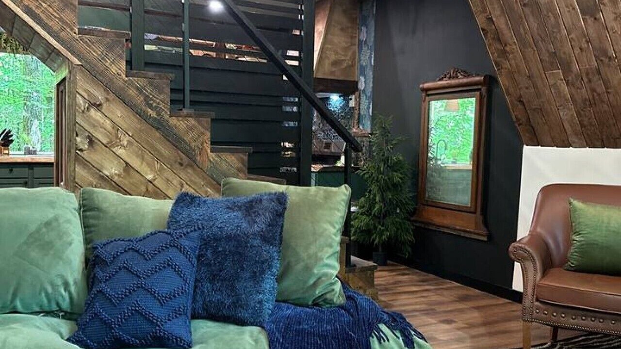 Photo of Livingroom in Board Camp