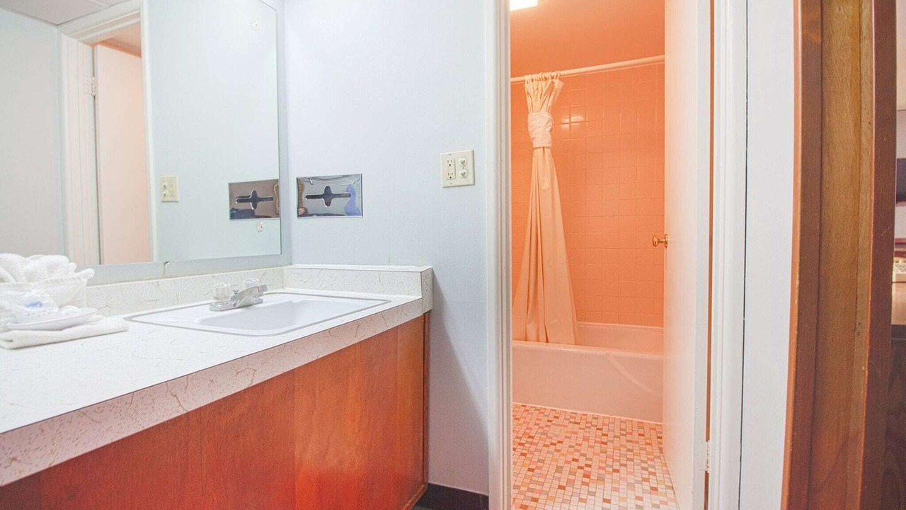 Photo of Bathroom in Liberal