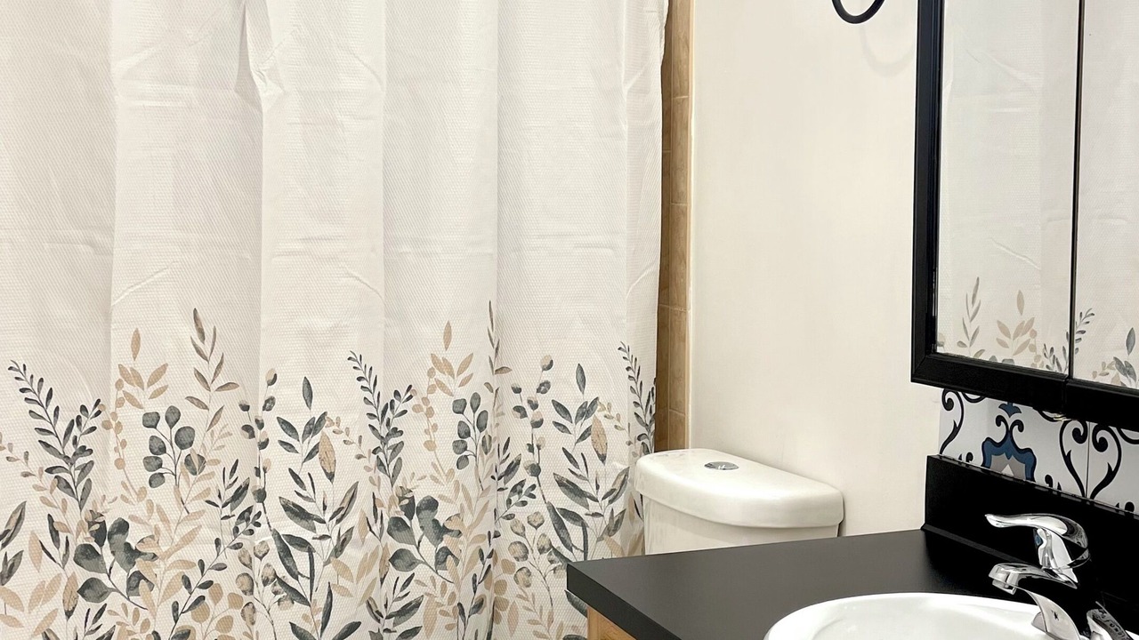 Photo of Bathroom in Inverrary