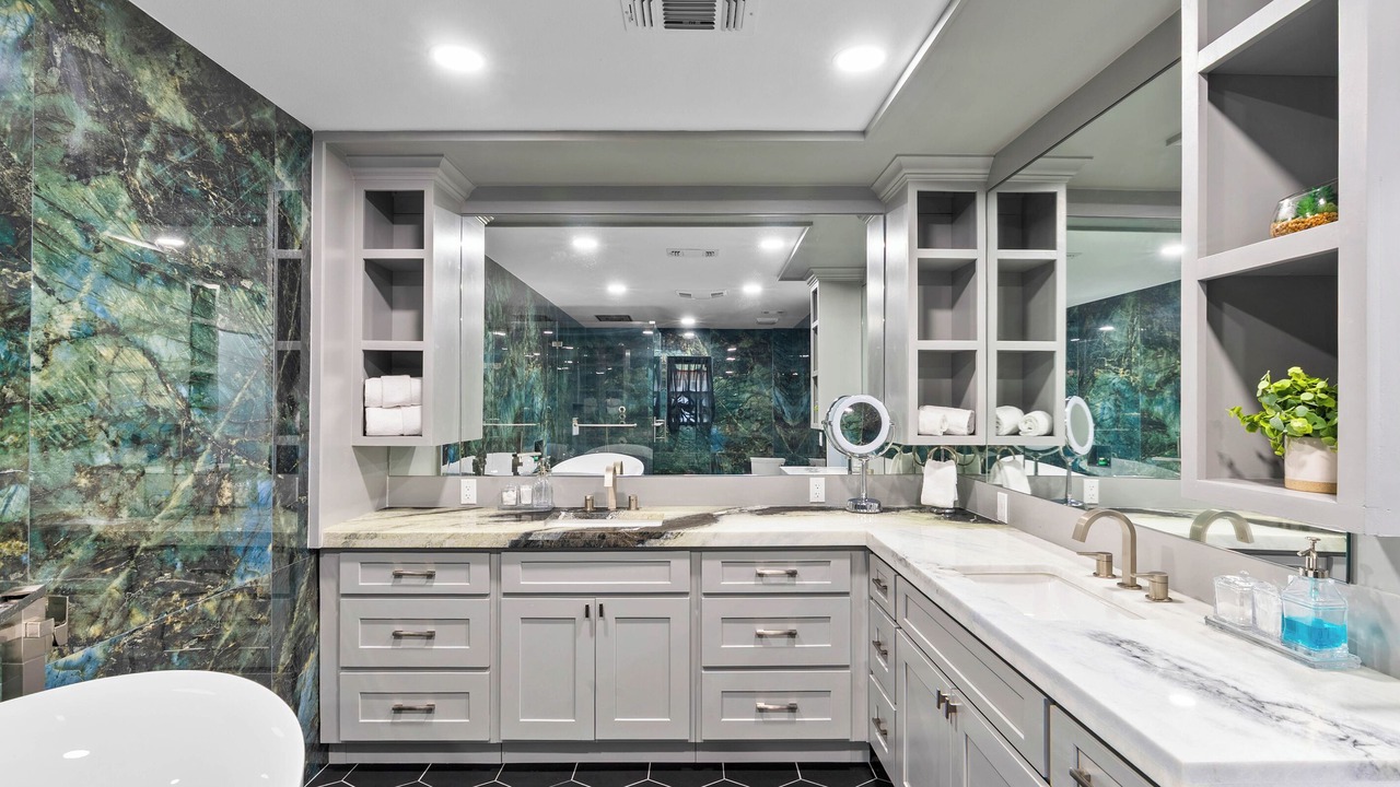 Photo of Bathroom in Rockport