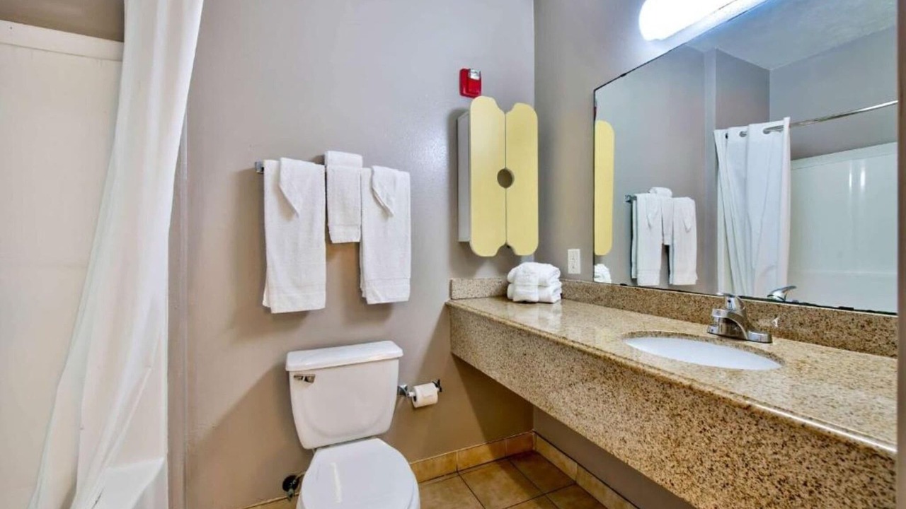 Photo of Bathroom in Beaumont