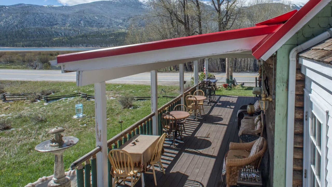 Photo of Outdoor in Twin Lakes