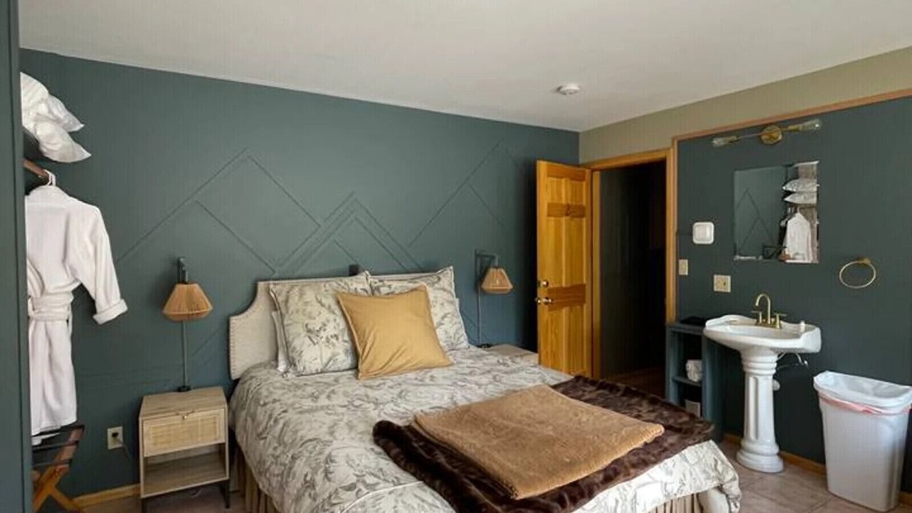 Photo of Bedroom in Twin Lakes