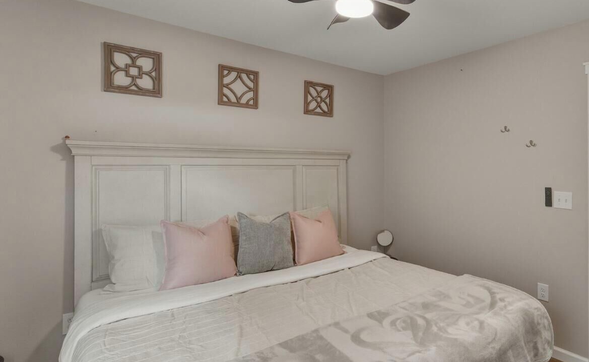 Photo of Bedroom in Garden City