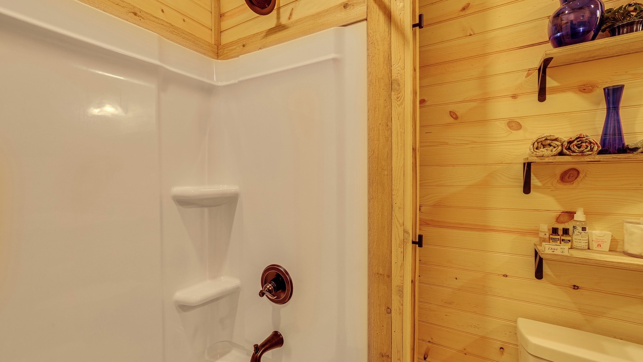 Photo of Bathroom in Harper
