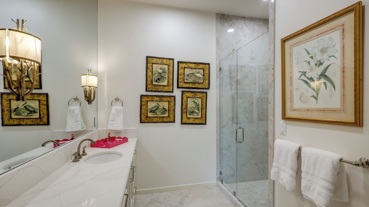 Photo of Bathroom in Paluxy